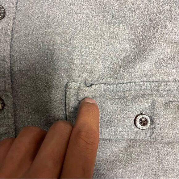 Moose Creek Legendary Clothing Flannel in Gray (L) - Picture 2 of 10